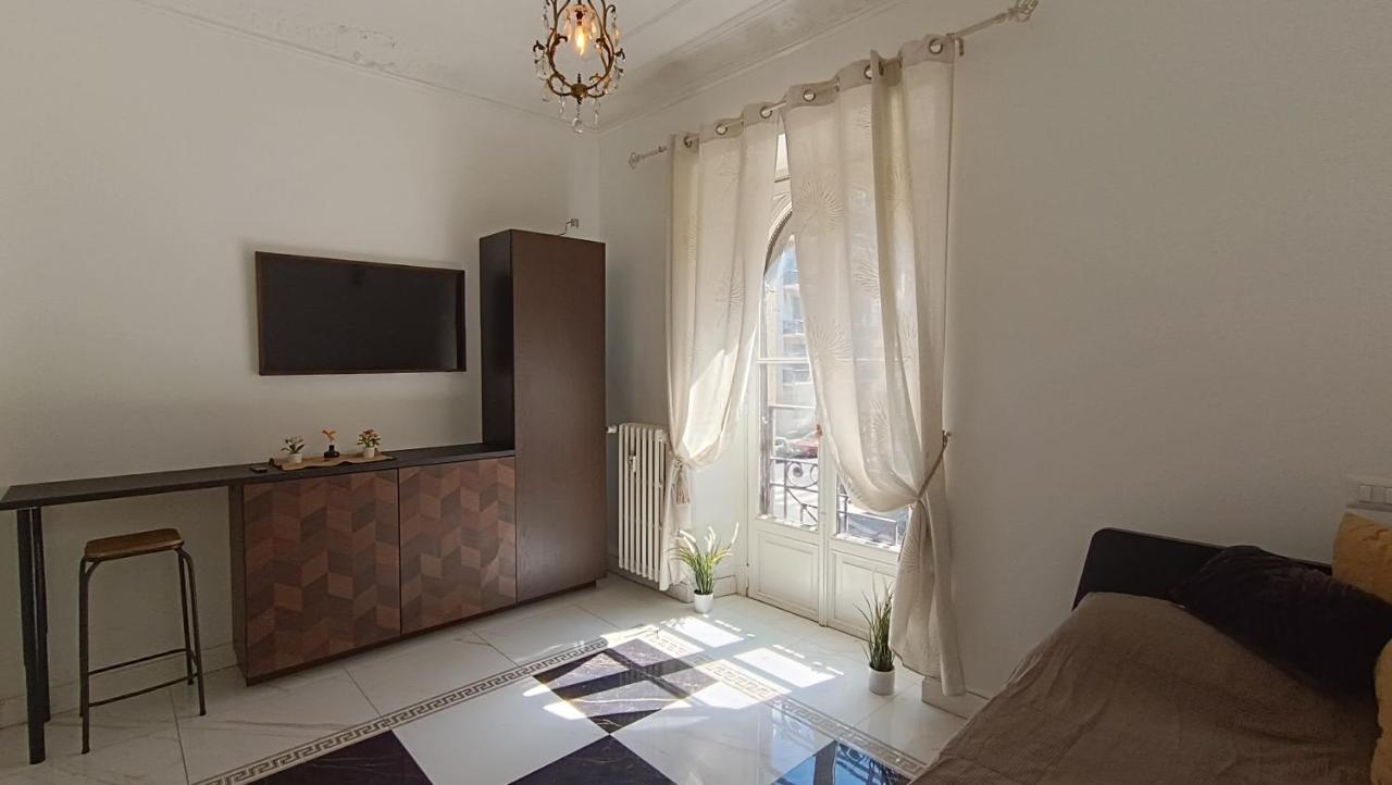 דירות מילאנו Elegante Monolocale - Macchi 1920 מראה חיצוני תמונה